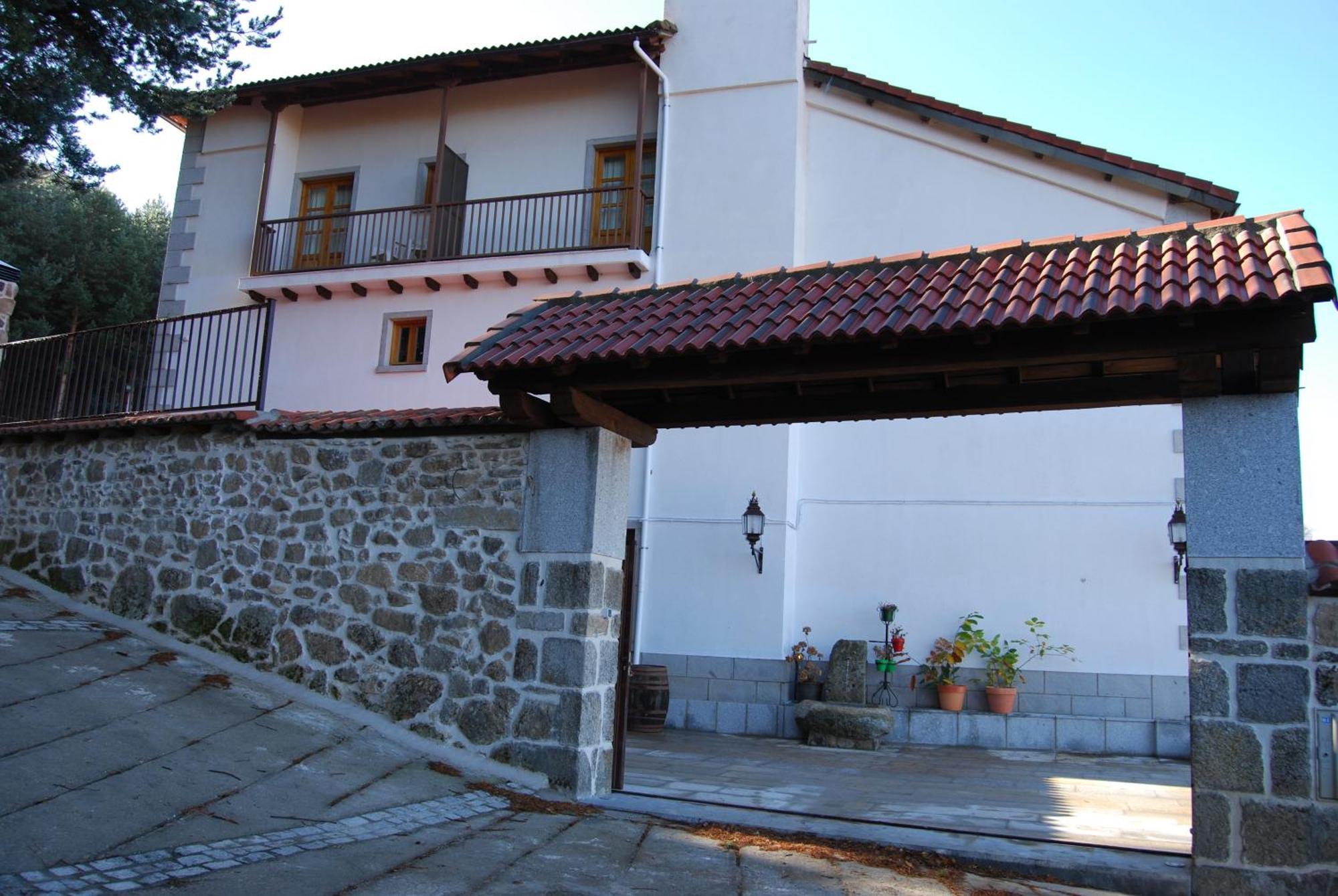 Hotel Cinco Castanos Candelario Exteriér fotografie